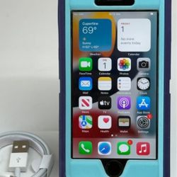 Unlocked Apple iPhone 6s w/Protective Case 32GB EXCELLENT A1633 Black Blue