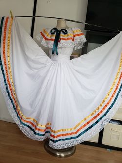 Folklorico