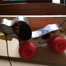 Vintage Snoppy Dog Pull Toy 