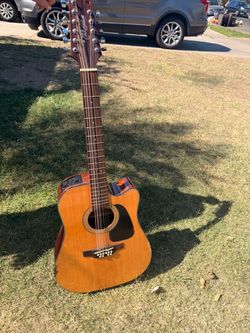 Takamine 12 string