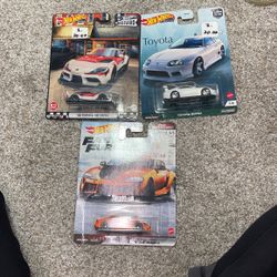 1:64 Hotwheels Premium Toyota Supra