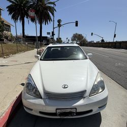 Selling my Lexus ES 300 , 2002 