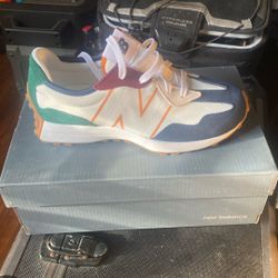 New Balance  Kids Size 2 1/2