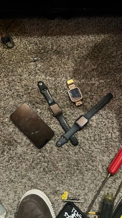 iPhone 13 & I watches