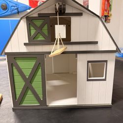 Kids Wooden Barn 