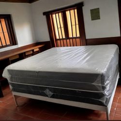 King Size Mattress 10 Inches Thick New From Factory Quality & Comfort Also Available Twin-Full-Queen Delivery 🚚 Available 