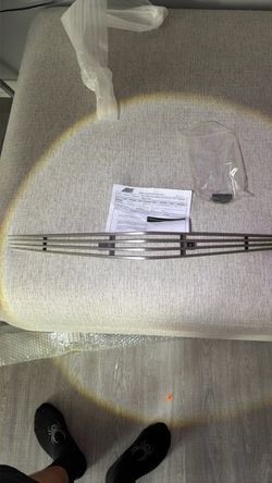 2008-2013 Cadillac CTS bottom grill