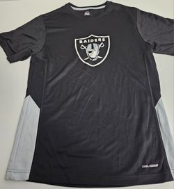 Raiders Cool Base T Shirt. Size M
