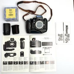 Nikon F4 (Mint Condition) - Collector Grade Plus Extras