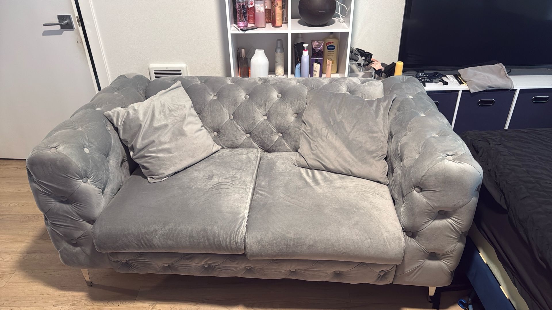 Modern Fort Velvet Loveseat Couch