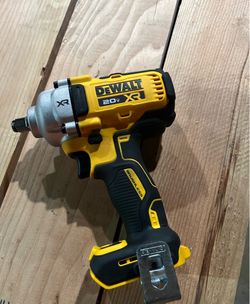 Dewalt 1/2 Mid Range Impact