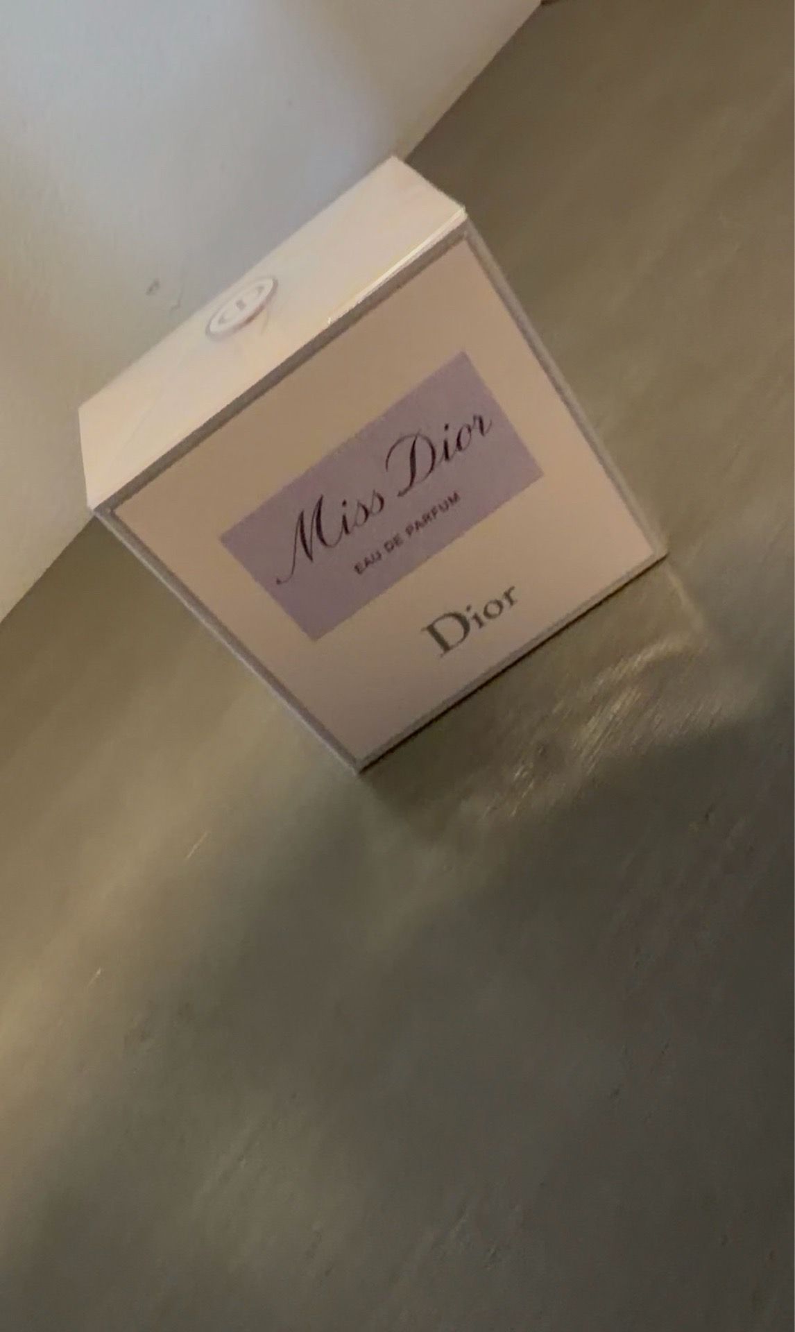 Miss Dior perfume