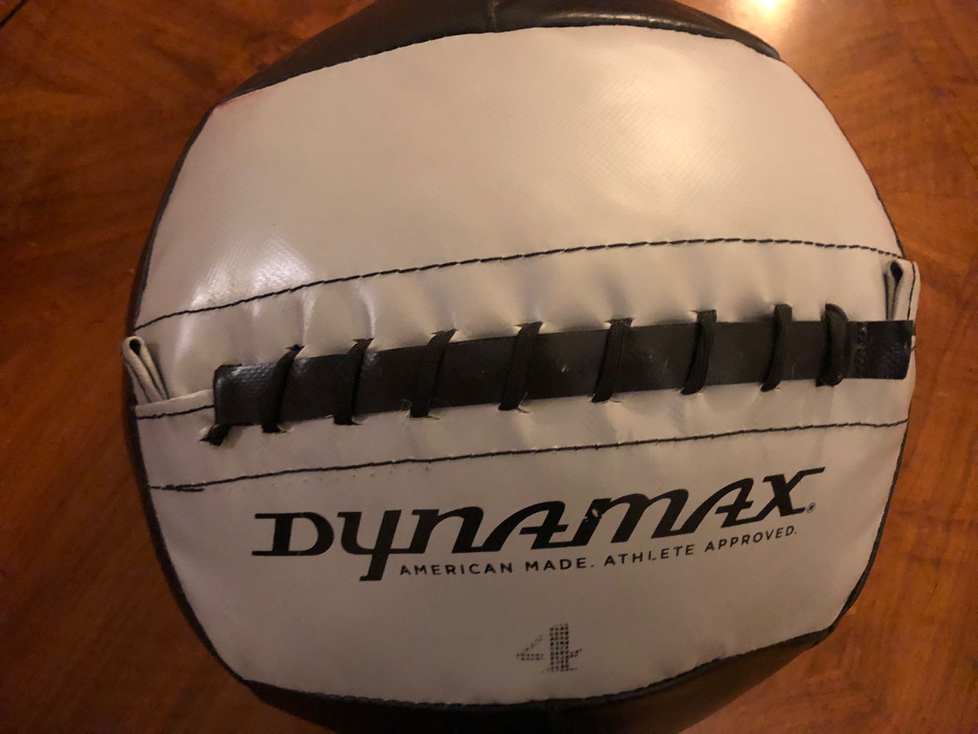 4 Lbs Dynamax Medicine Ball