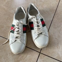 Gucci Shoes 