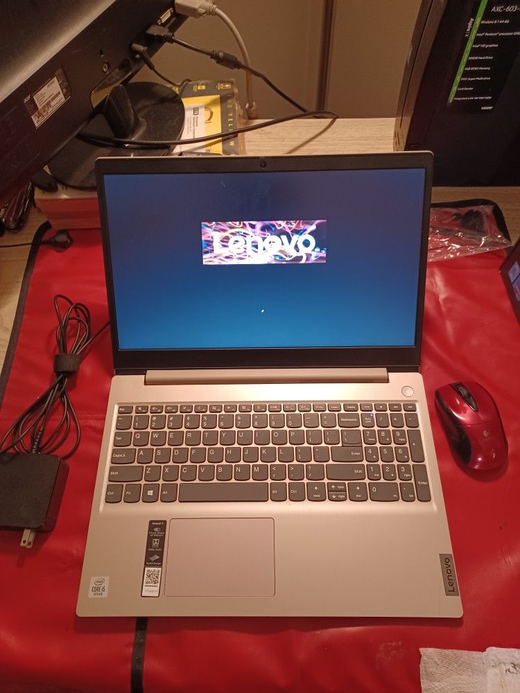 Lenovo IdeaPad 3 (Model 15ILL05) - 10th Gen Core i5, 12 GB RAM, 500 GB SSD