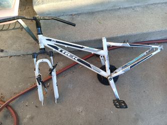 Trek 820 frame