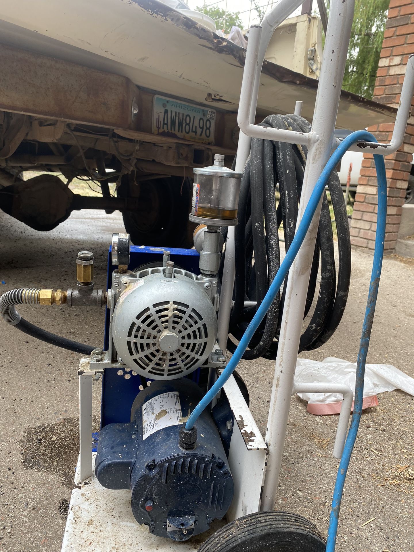 Kraft Tool Inc Tankless Air Compressor