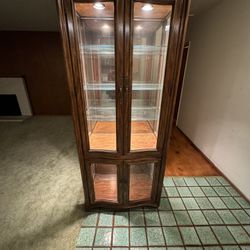 Antique Drexel Heritage Curio Cabinet
