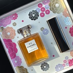 Chanel Paris