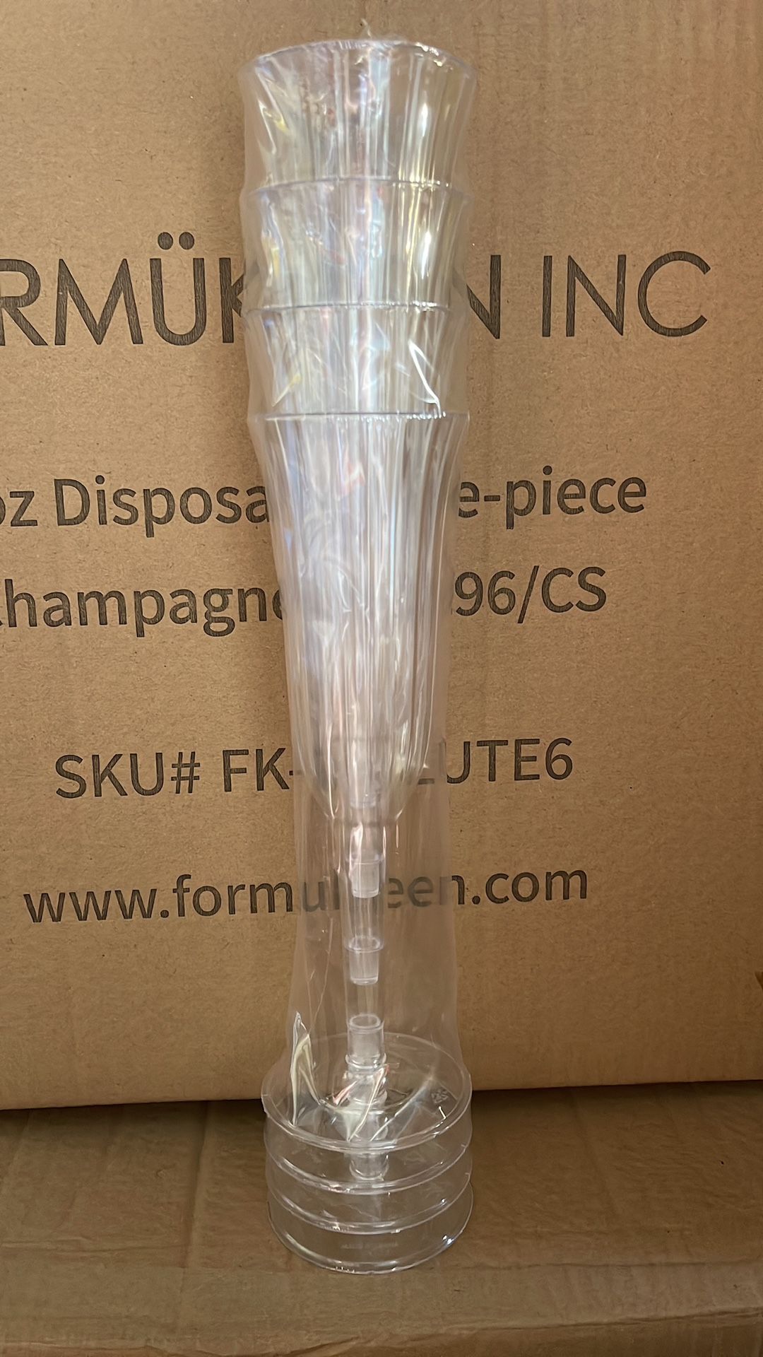 Disposable Plastic Champagne Flutes Clear like Fancy Wine Stemware 96pcs 