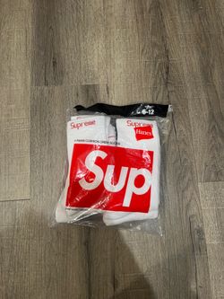 Supreme x Hanes Crew Socks 4-Pack White