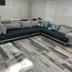 Large Couch/ 3 Piece Section