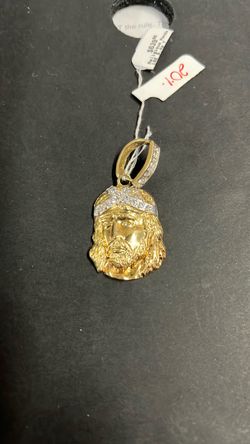 Religious pendant