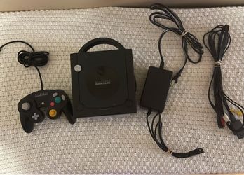 Nintendo GameCube Black with OEM cords and Controller