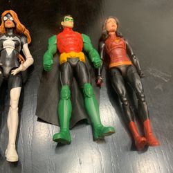 Figurines