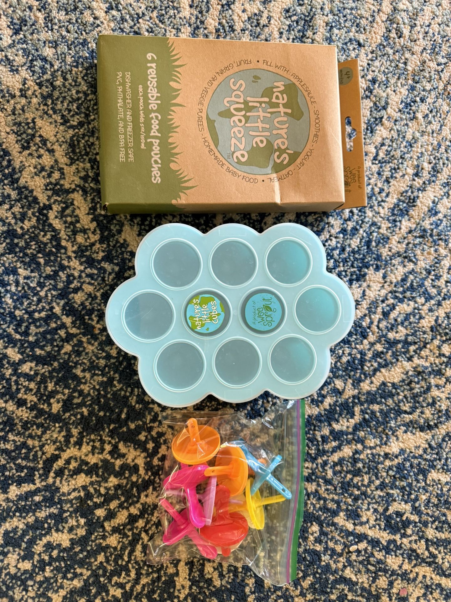 natures Little Food Pouches And Silicone Food Tray