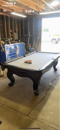 Pool Table (Delivery included) 8 Foot Olhausen Billiards - Carved Wood