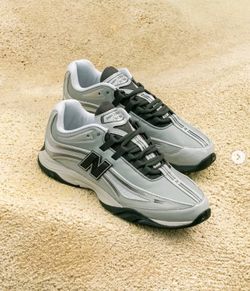 New Balance RC56 Ice Wine Size 8.5 Women Size 10