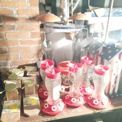 Bird Feeders New $5