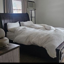 Sleigh Bed Frame (Queen)