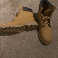 Tim’s Never Worn 