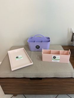 New Set of 2 Basket and 1 Tray Accessories Organizer