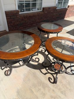 3 Rustic coffee tables