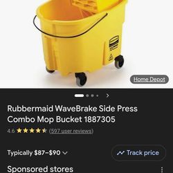 Mop bucket with wringer