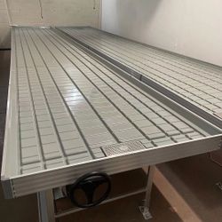 Custom Grow Track Tables