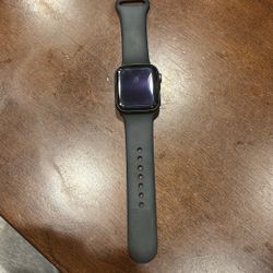Apple Watch SE 1st Gen 40 mm