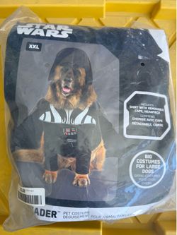 Star Wars darth vader pet costume