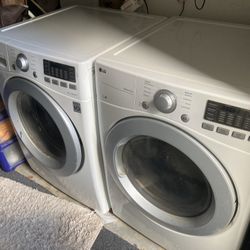 Washer-Dryer Combo LG