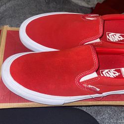 Red Suede vans size 8 1/2 in men