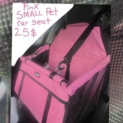 PINK " PET CAR SEAT  ( Small Pet ). Perfect Condition 25$  Pick Up Downtown LA - Little Tokyo 