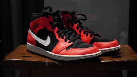 Jordan 1 Mid Infrared