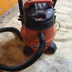Rigid Wet Vacuum 14 Gallons 