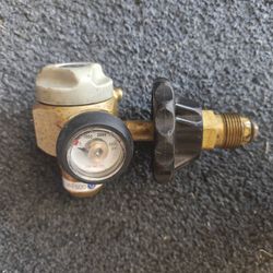 VN 500 Western Nitrogen Purging/Test Regulatorused And In Good Condition 