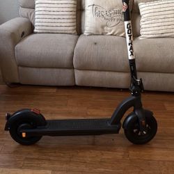 GOTRAX G4 ESCOOTER
