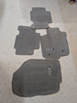 2009 Toyota RAV4 Floor Mats, Oil Filters, Wiper Blades, headlamp bulbs