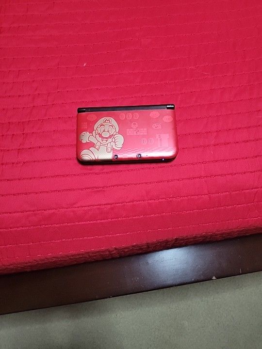 Nintendo 3DS Super Mario Edition 
